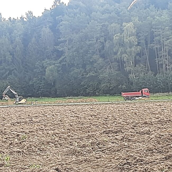 WhatsApp Image 2022-09-12 at 14.34.23 (1)
